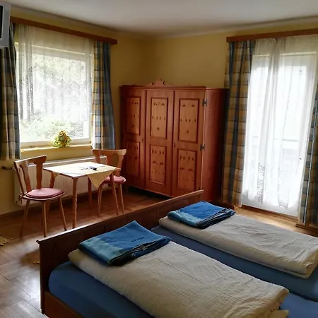 Poelzlhof * Moderbrugg