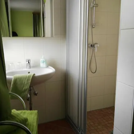 Farm stay Poelzlhof Moderbrugg